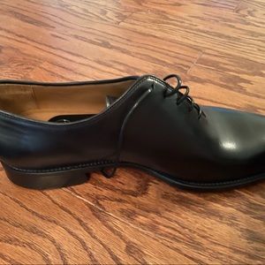 Beckett Simonon Wholecut Oxfords Size 10.5